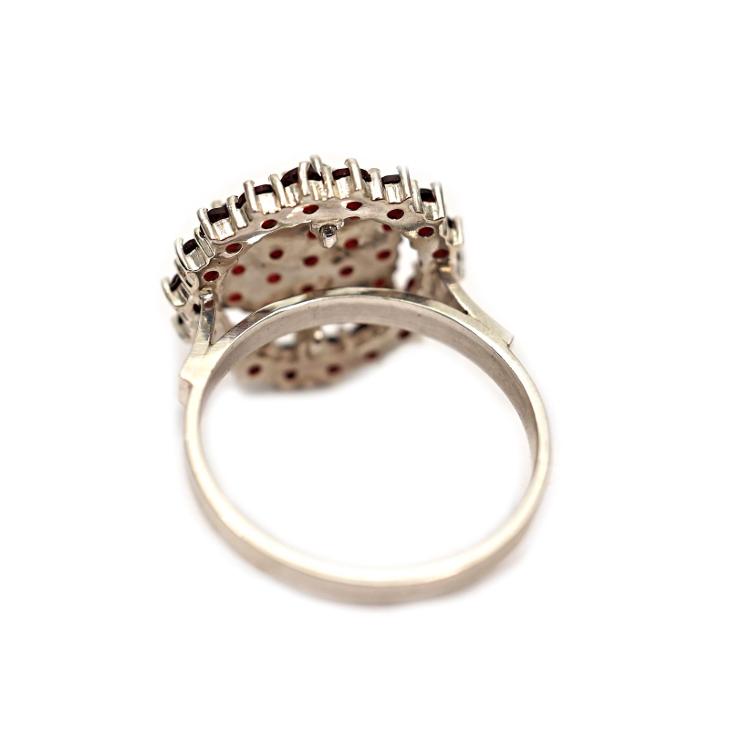 Stříbrný prsten s českými granáty - S 220512/16 - Starožitné šperky