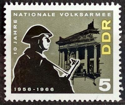 DDR: MiNr.1161 Soldier and National Gallery, Berlin 5pf ** 1966