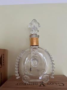 Rémy Martin Louis XIII - prázdá lahev s originál pečetí