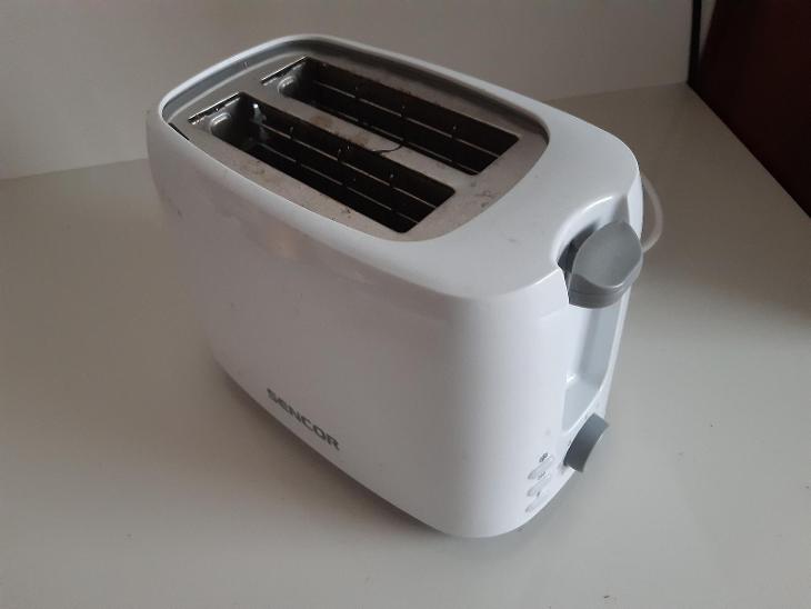 toaster Sencor 2606WH  - Malé elektrospotřebiče