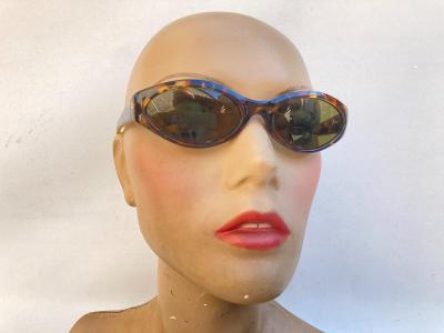 Retro dámské sluneční brýle - žíhané