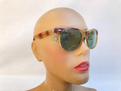 Retro dámské sluneční brýle - žíhané 