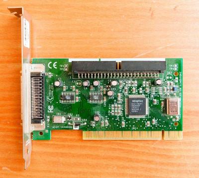ADAPTEC - SCSI řadič - PCI