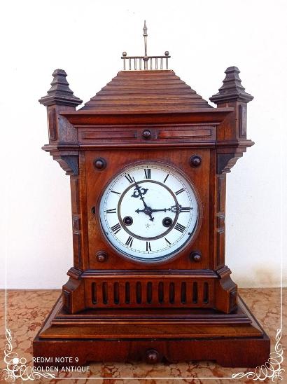 Starožitné mechanické krbové zdobené půlové hodiny Junghans *1888 - Starožitnosti