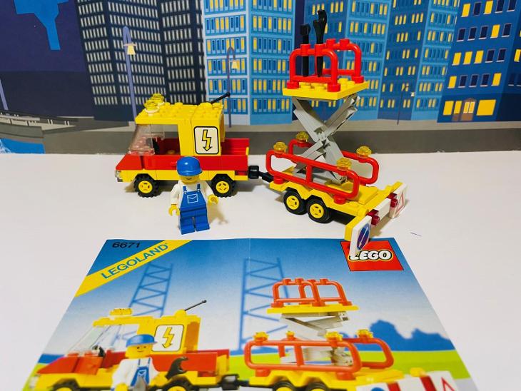 LEGO Town City 6671 auto s plošinou / 80. - 90. léta / - Hračky