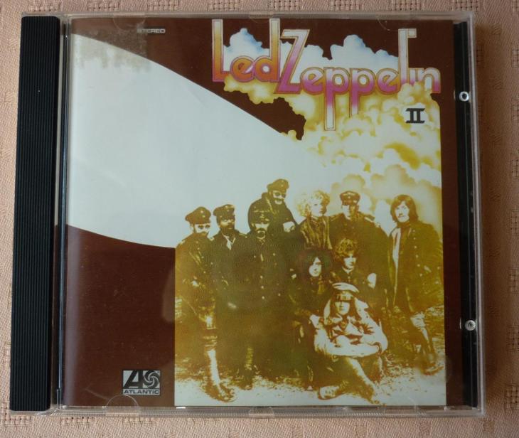 Led Zeppelin II první remaster - Hudba na CD