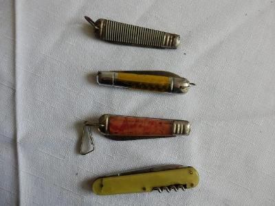 Starší kapesní nožíky - vše v jedné aukci