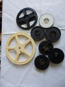 Kotouče na 8 mm filmy - vše v jedné aukci