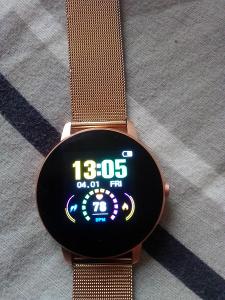 Chytré hodinky - zlaté provedení 