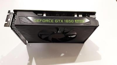GEFORCE® GTX 1650 SUPER 4GB GDDR6 super stav