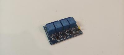 4 kanálový relé modul pro Arduino