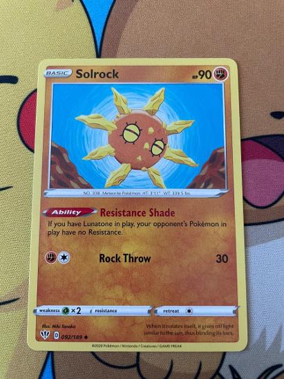 Pokemon TCG karta Solrock (DAA 92) - Zábava