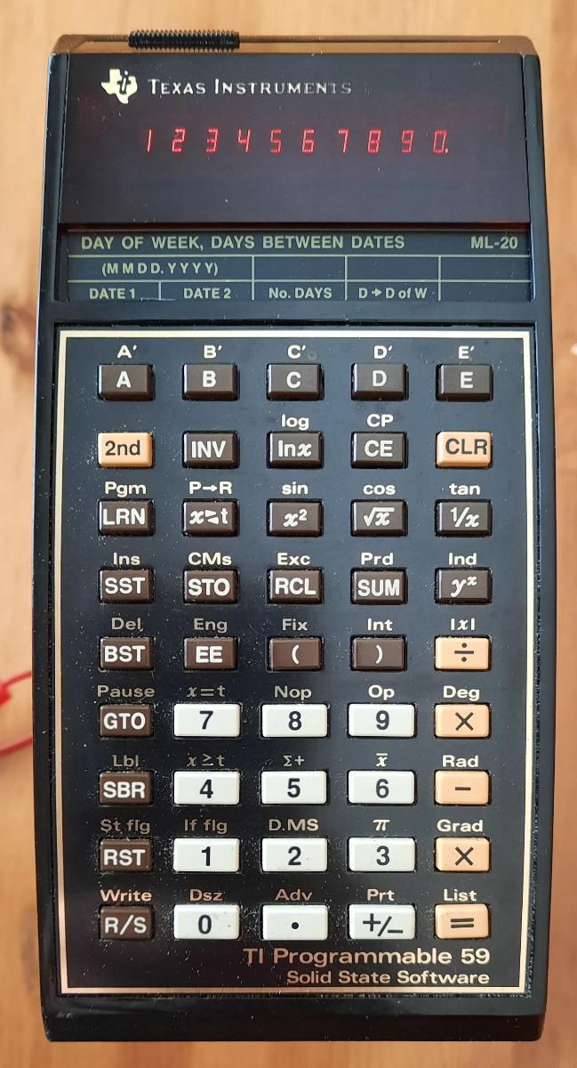 Kalkulátor Texas Instruments TI-59 s příslušenstvím