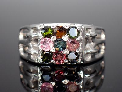 Luxusní prsten- přírodní turmalíny