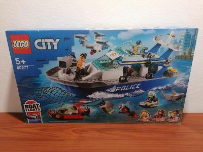 Lego 60277 City - Policejní hlídková loď