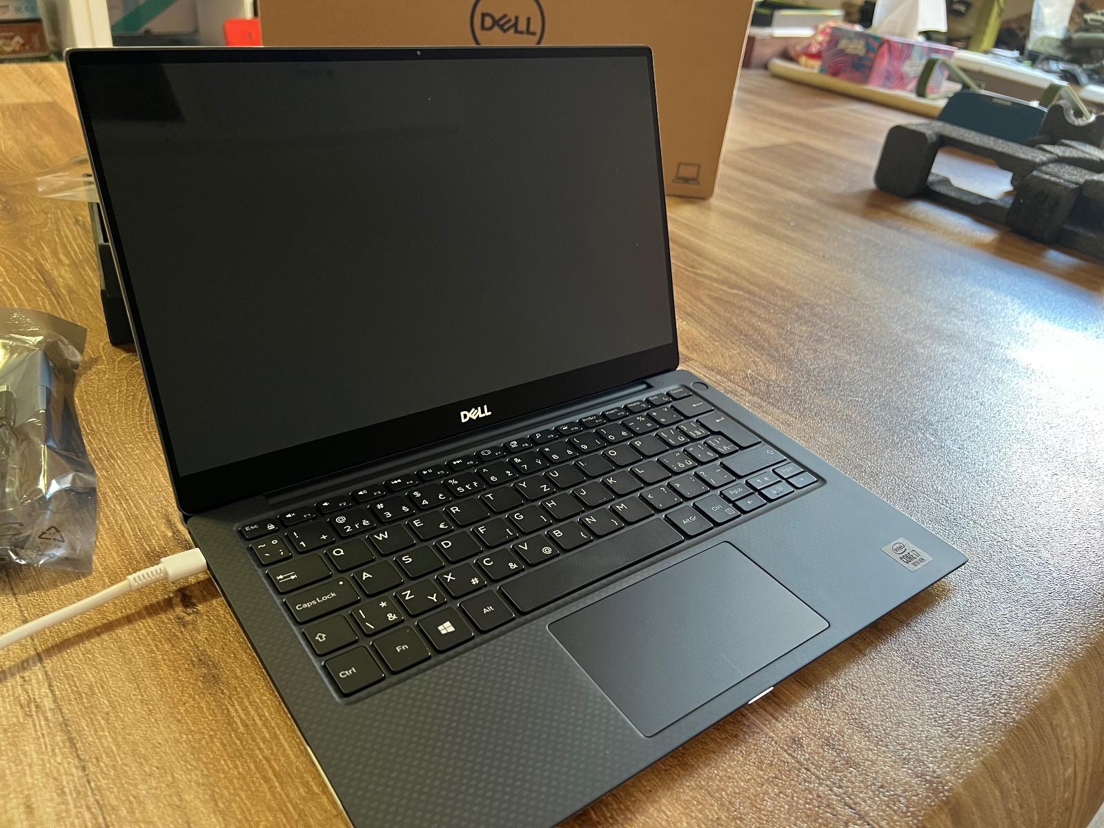 Nový notebook - Dell XPS 13 (7390) Touch Silver - Počítače a hry
