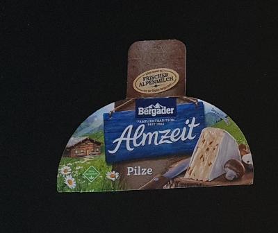 Sýrová etiketa - tvrdý obal camembertu alpského typu, polokruh