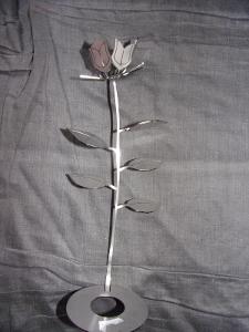 Dekorace-kovový květ.......od koruny