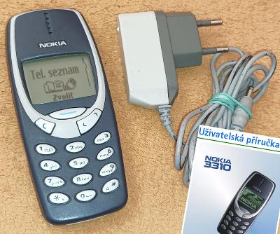Nokia 3310 -jako nová, baterie ve výborném stavu, nabíječka !!!