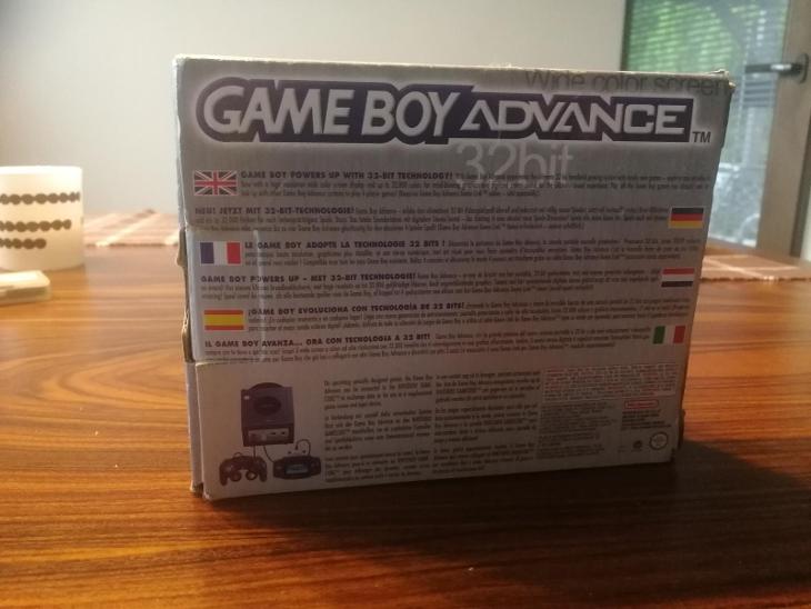 Herní konzole - GAME BOY ADVANCE + hra F ZERO a lampička - Počítače a hry