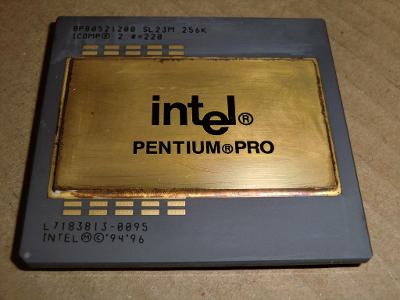procesor INTEL Pentium PRO 200 MHz socket 8