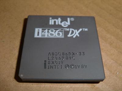 procesor INTEL 486 DX 33 MHz