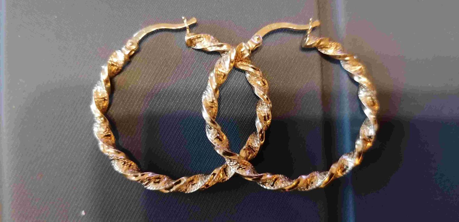 Velké zlaté náušnice  - Zlaté šperky