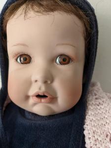 Velká panenka, mimino, značená, 55 cm.