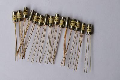 Germaniové tranzistory Tesla GC 511 - NOS - set 15 kusů