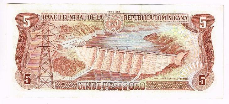 Dominikánská republika 5 pesos 1988 P-118c aUNC / 0