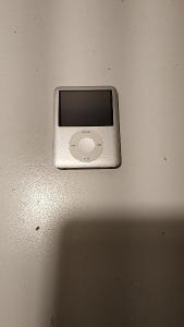 Apple iPod Nano / 8GB (Silver)