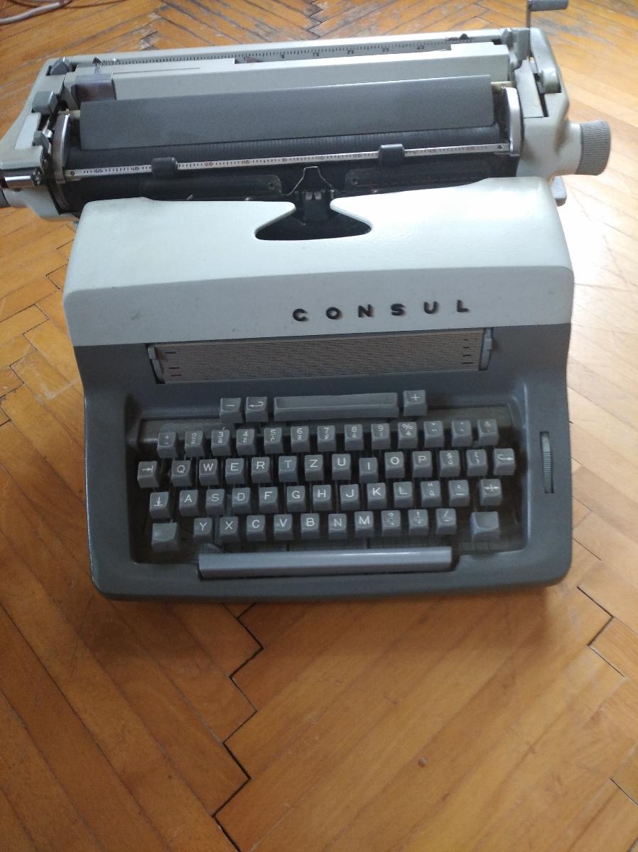 psací stroj CONSUL - Starožitnosti