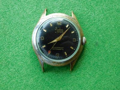 Náramkové hodinky zn. INDUS 1200 prům cifer. 2,6 cm tloušťka 0,95 cm 