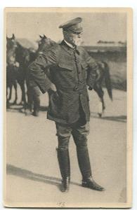 President T. G. MASARYK před vyjížďkou na koni r. 1922