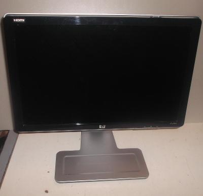 22" širokoúhlý LCD monitor HP w2207