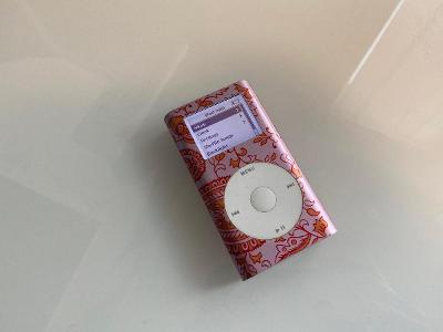 Apple iPod Mini 4GB Pink