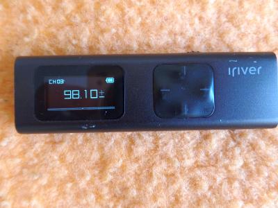 iRIVER T9 - walkman, přehrávač, fm rádio, 4GB