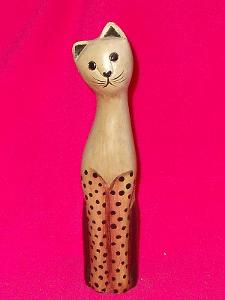 Dřevěná socha kočky  25,5 cm