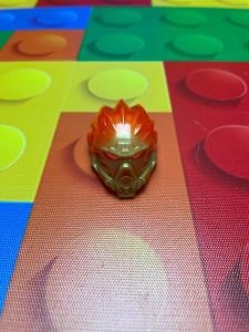 Lego Bionicle  mask of fire  pearl gold neon orange 24148pb02