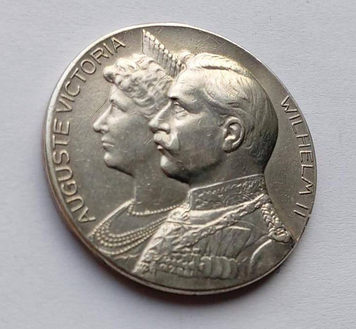 Stříbrná medaile - Na stříbrné svatbě s Auguste Victoria. Ag.