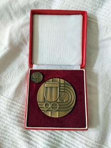 Medaile "TJ Vítkovice, 90 let" v původní etui