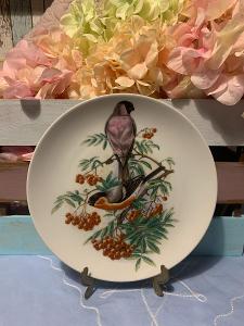 Sběratelský talíř s ptáčkem, značený
