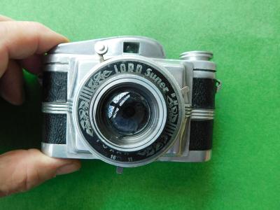 Fotoaparát zn. FOXAR LORD Super vyroben 1946-47 Druopta nebo Foxtechna