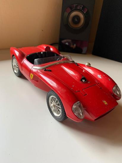 Bburago Ferrari Testa Rossa Spider Aukro