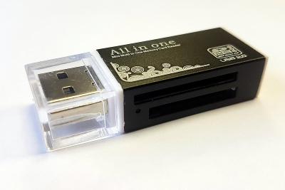 USB 2.0 čtečka paměťových kater SD/microSD/MMC - černá