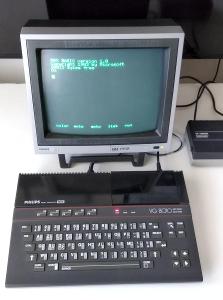 PHILIPS VG 8010 (MSX) + PHILIPS BM-7552 (monitor) = kompletní set!