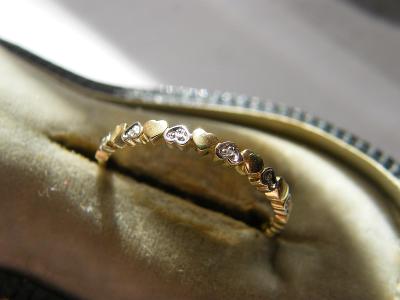 Srdíčkový diamantový prsten od 1 Kč!