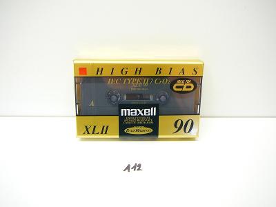 kazeta MAXELL XL II 90 - foto v textu ( A12 )