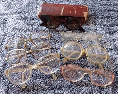 Retro konvolut sada brýlí sedm kusů sběratelství brýle 