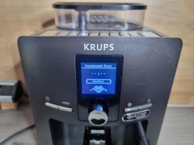 Kávovar Espresso Krups EA829 QUATTRO FORCE 